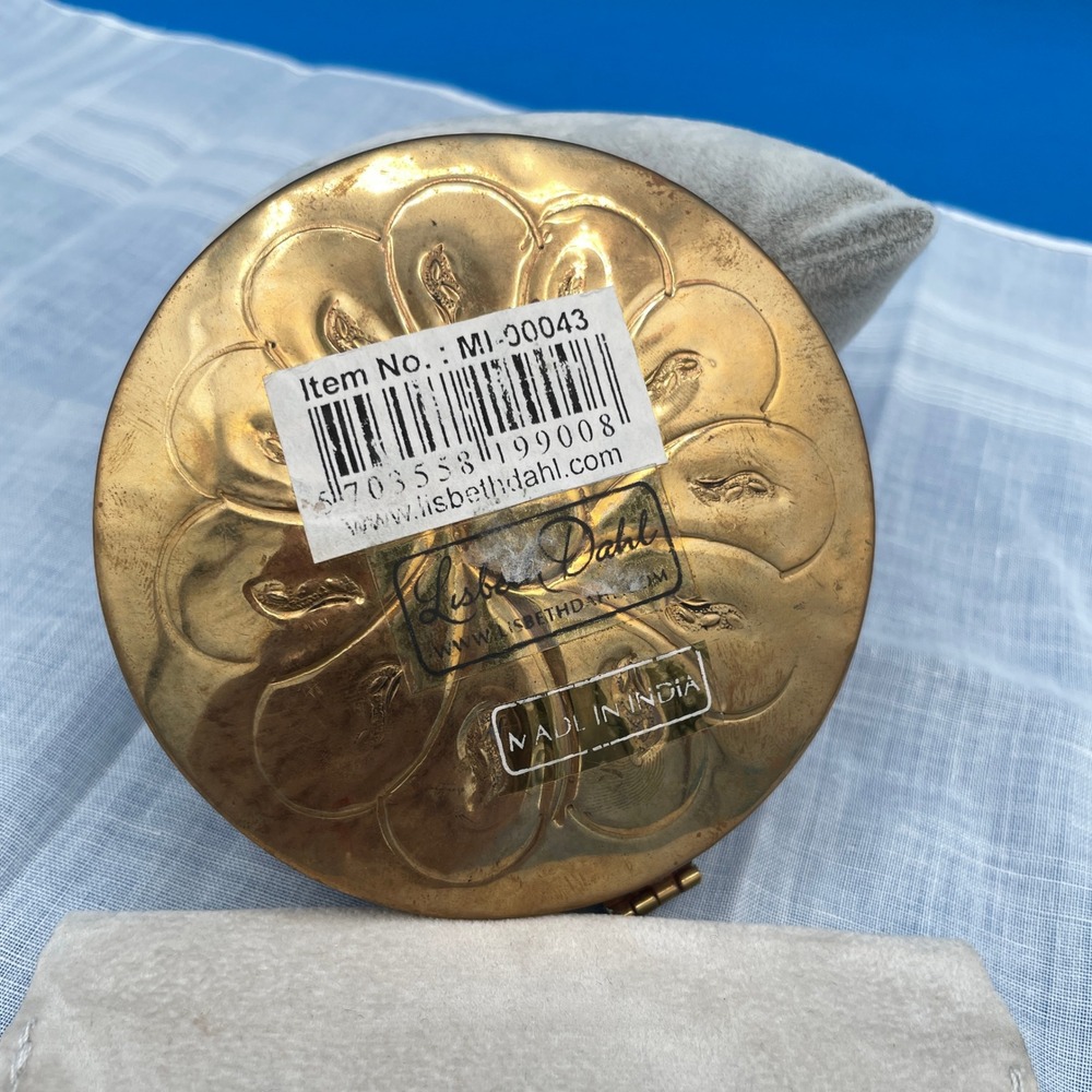 Lisbeth Dahl Vintage Brass Women Unisex 3in Decorative Vanity Box - Picture 4 of 4